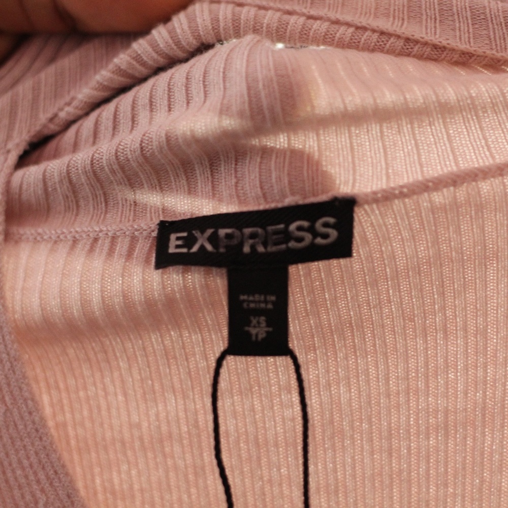 Pink Sweater - Picture 3 of 4